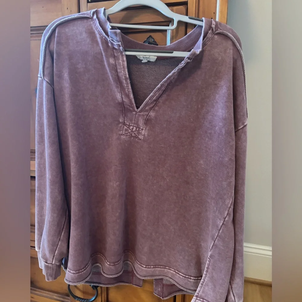 Easel Mauve V-Neck Sweatshirt - Picture 1 of 4